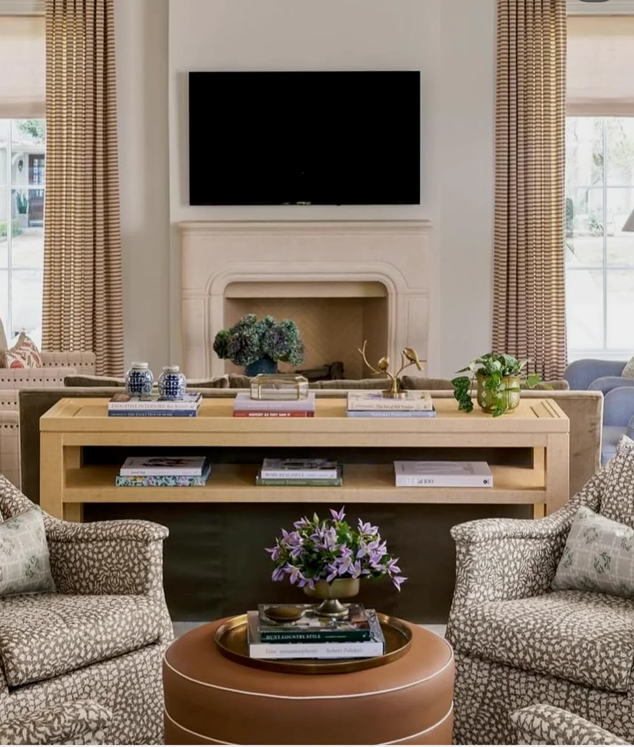 Malibu Wrapped Console 72 - Image 6